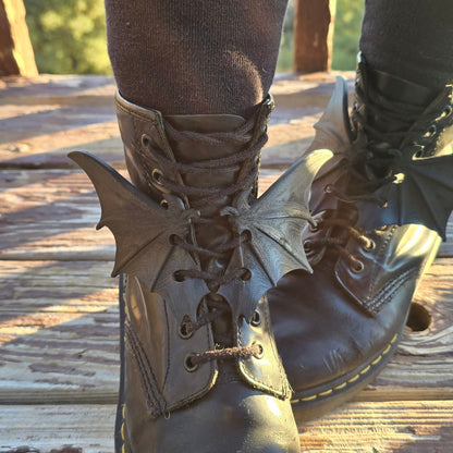 Bat Wing Boot Lace Accessory Set