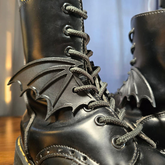 Simple Bat Wing Boot Lace Accessory Set