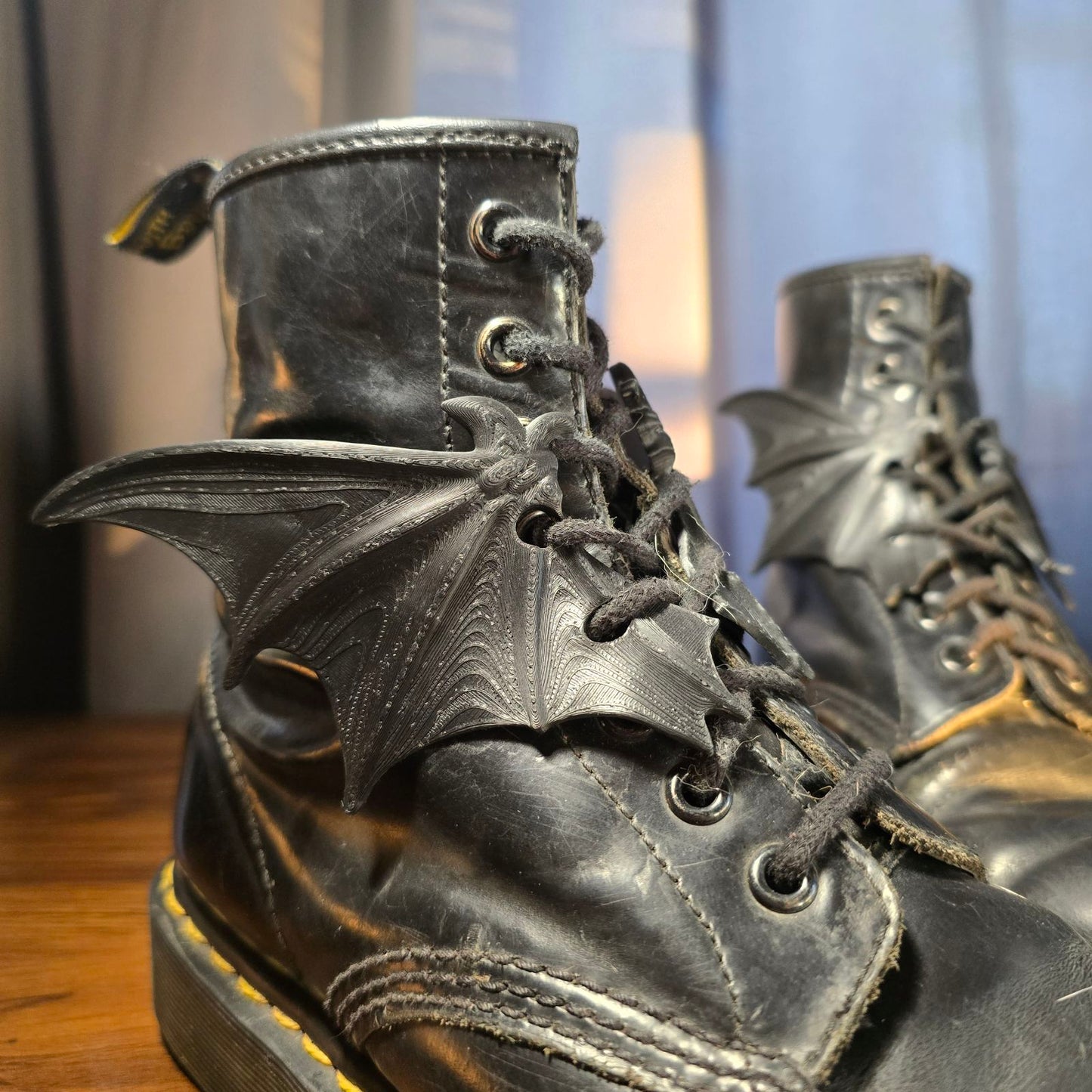 Bat Wing Boot Lace Accessory Set