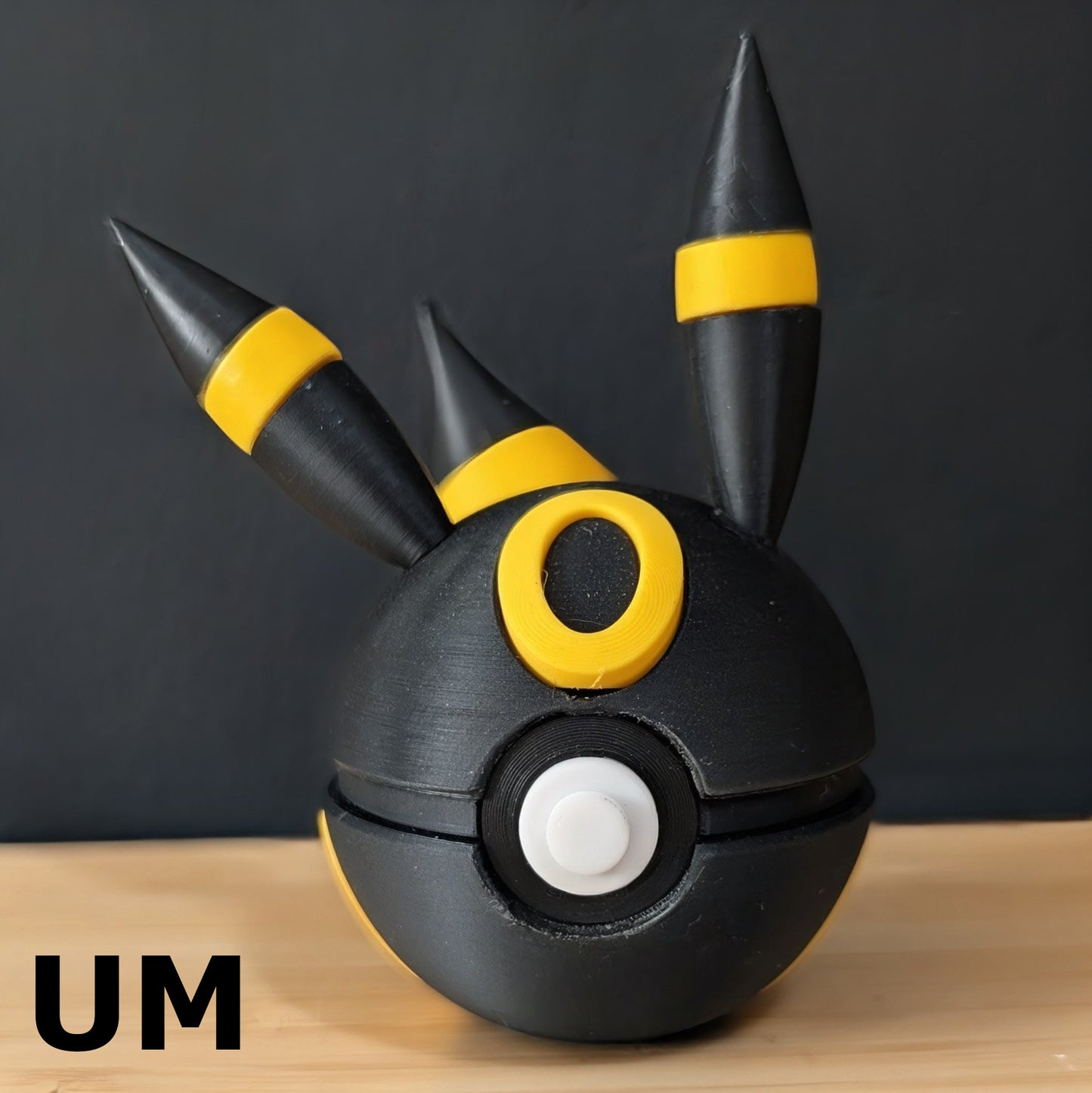 Anime-Style Capture Ball – 3D Printed Collectible
