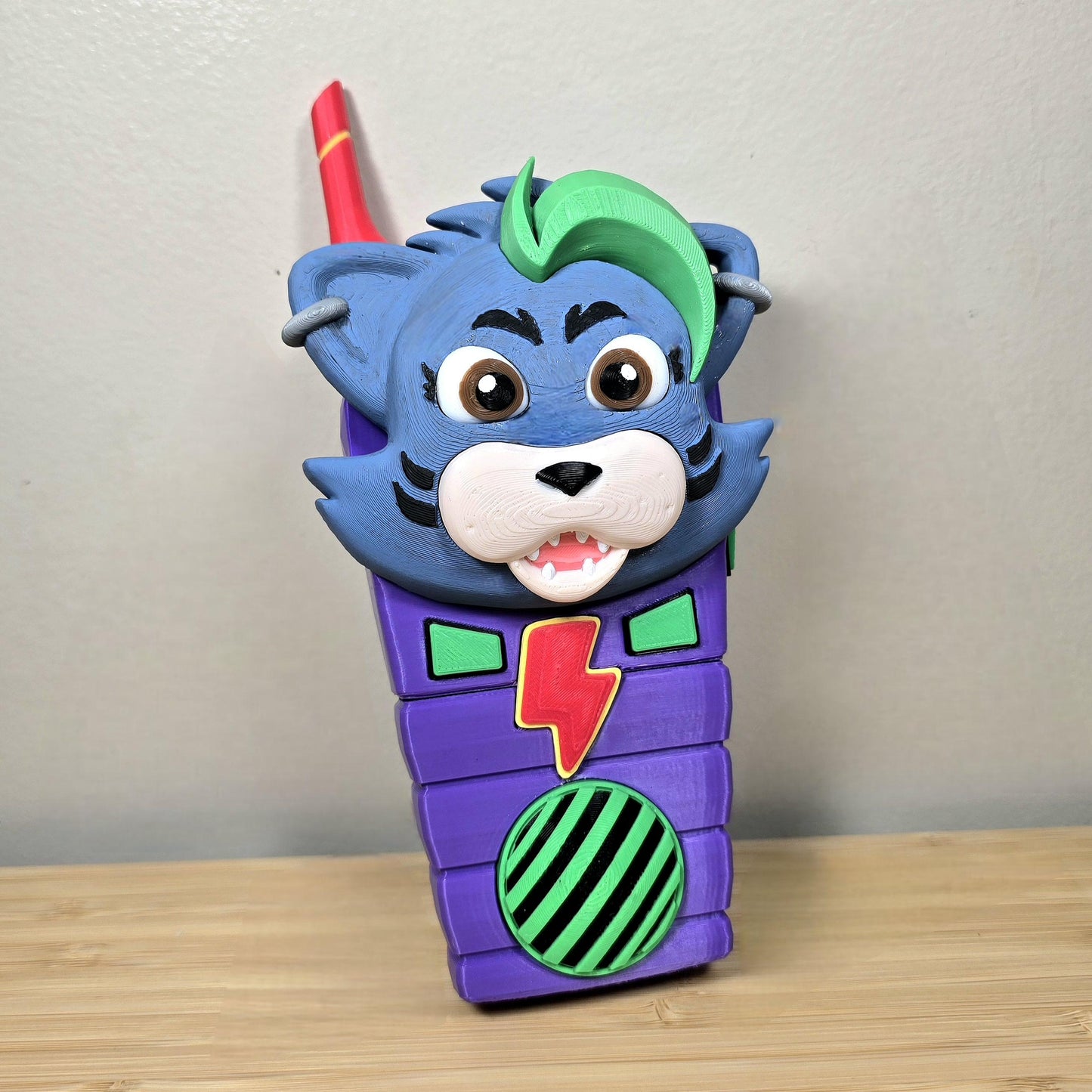 Roxy, Freddy & Chica Walkie Talkie | Video Game Cosplay Prop